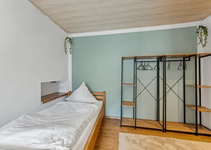 2 Bedroom 4 Beds, Tv, Kitchen & Free Parking Apartamento